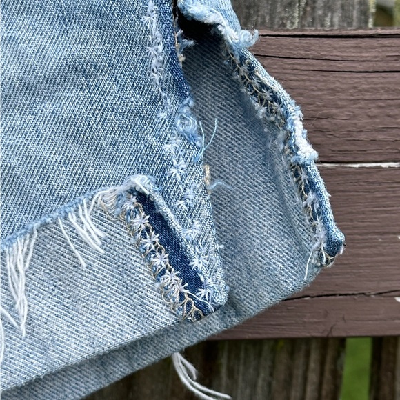 Reworked “vintage” BKE cutoff denim shorts - Picture 5 of 16